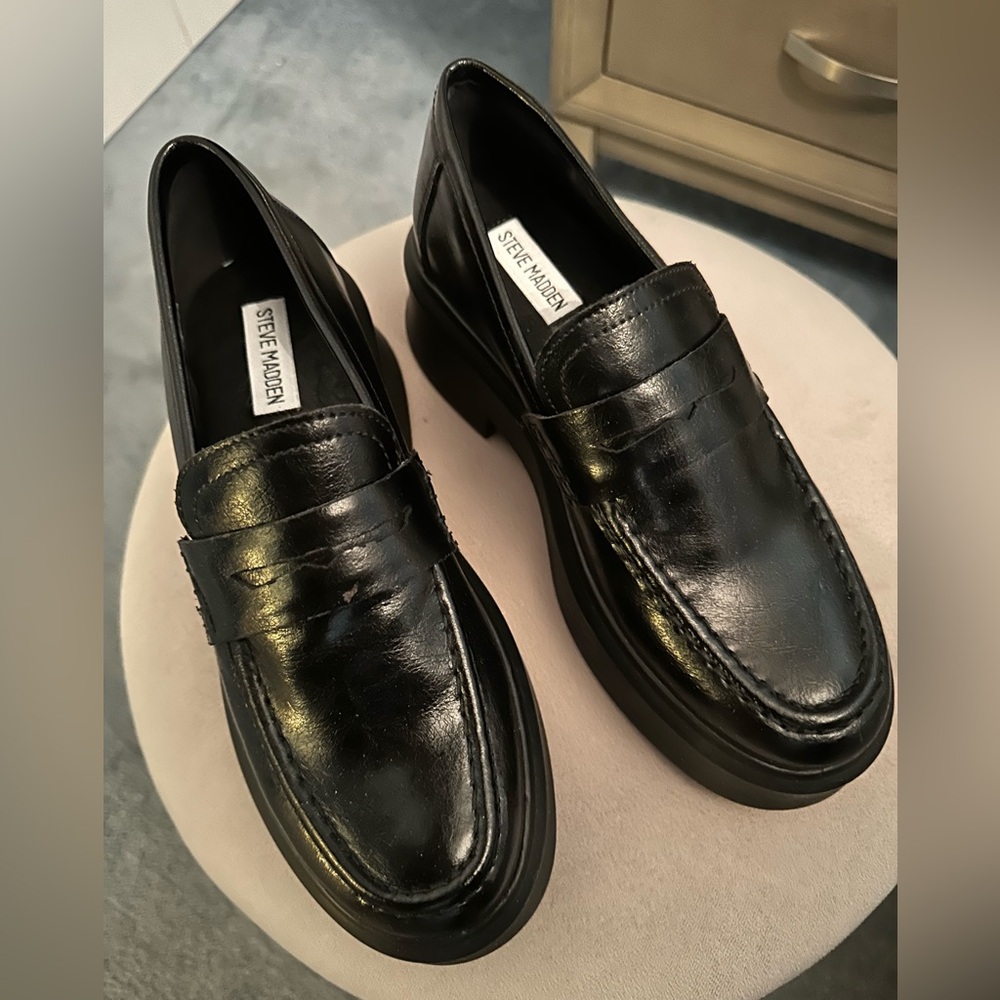 Steve Madden Black Women’s Loafers